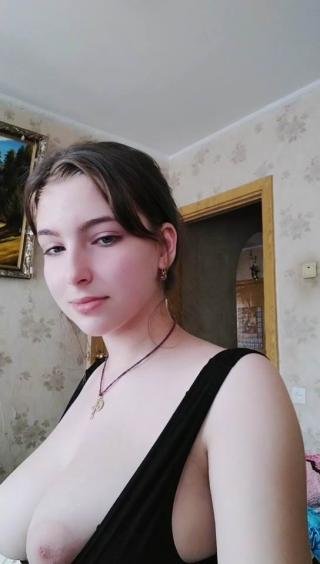 Hermosa chica tetona bañándose y tocándose #U6CjhAOT