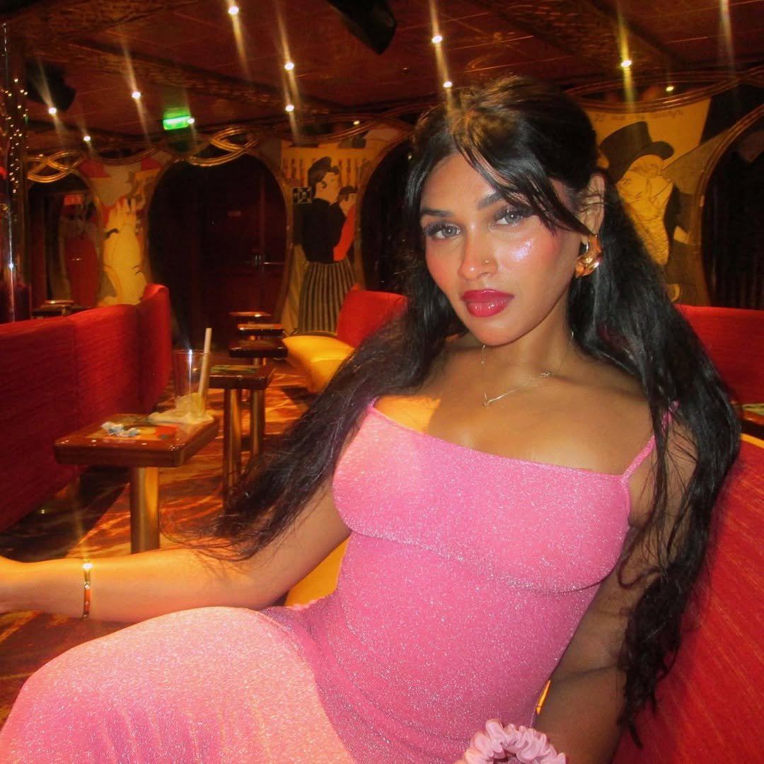 Sexy NRI Bengali desi baddie leaked by cuck cousin 😫😍 #BVavt97W