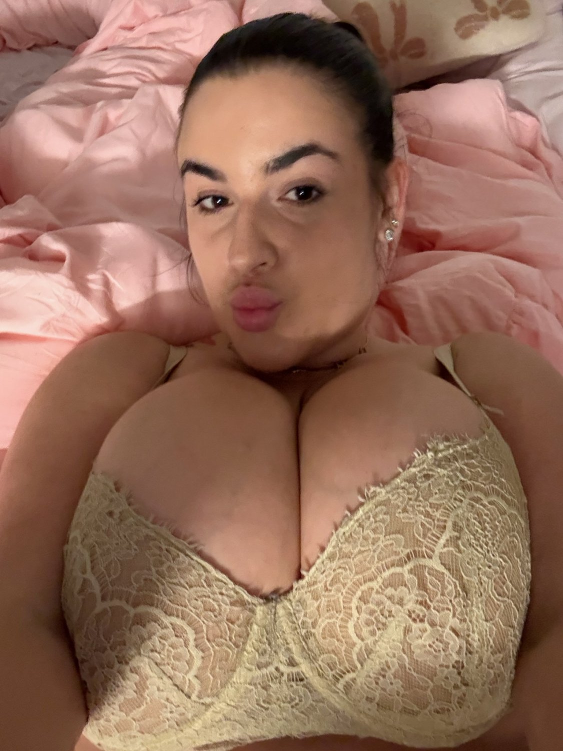 There’s definitely repeats but fuck it who cares. Enjoy #O2Q10LLO